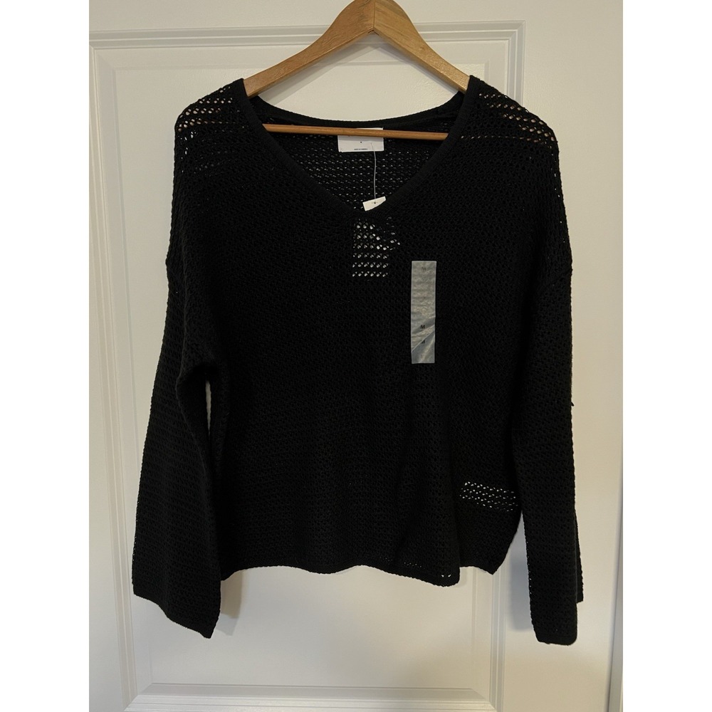 Old Navy‎ Perforated Sweater Black Flare Sleeves Size Medium NWT $35